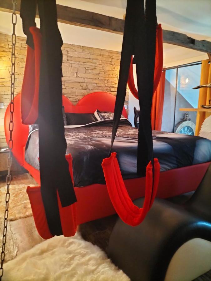 L'idyle loft érotique détente Callac Extérieur photo